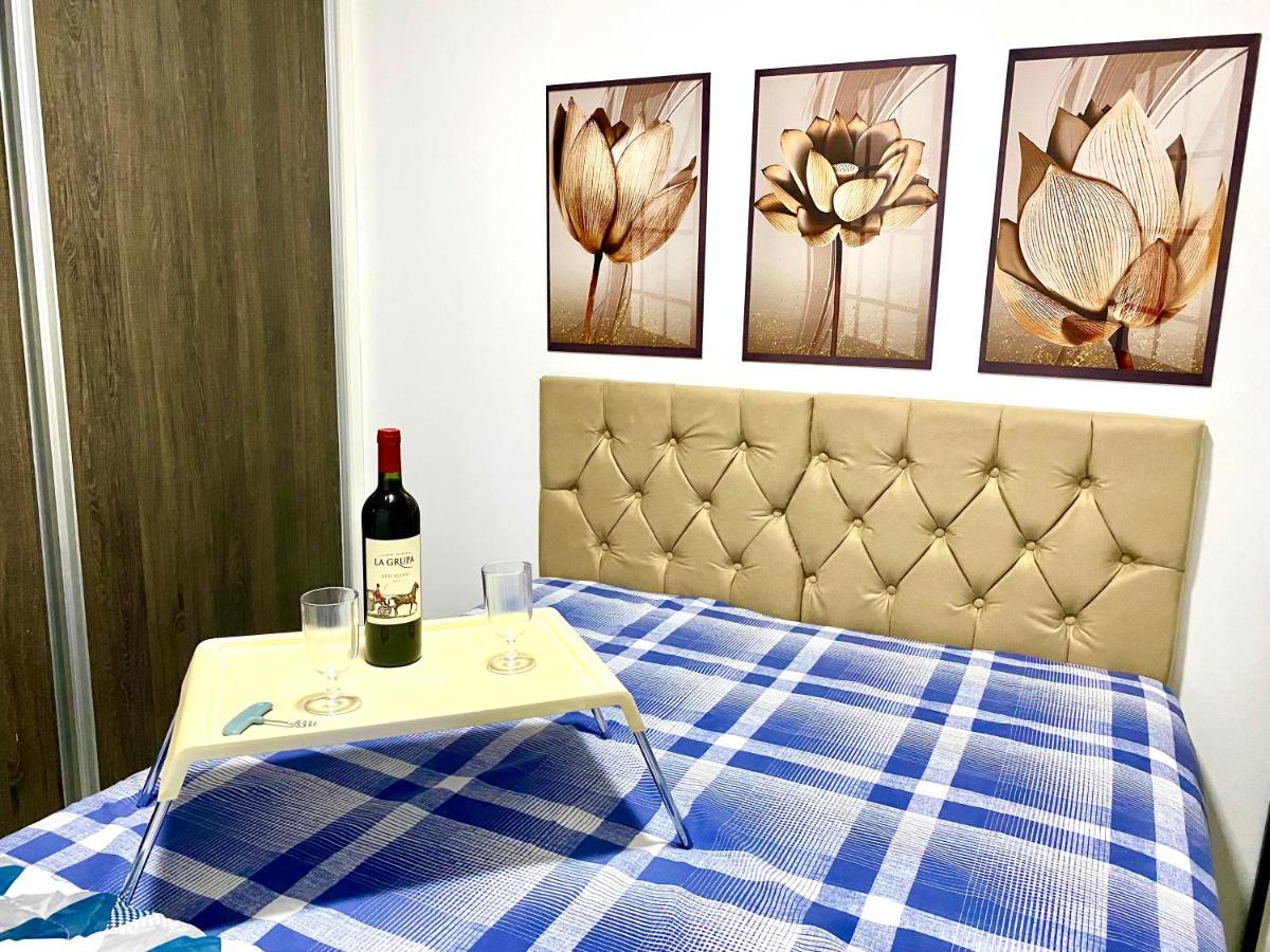 Apto No Centro Perto Do Shopping Com 2 Quartos De Casal Arcond Wifi Fibra Homeoffice E Garagem Em Dourados Zewnętrze zdjęcie