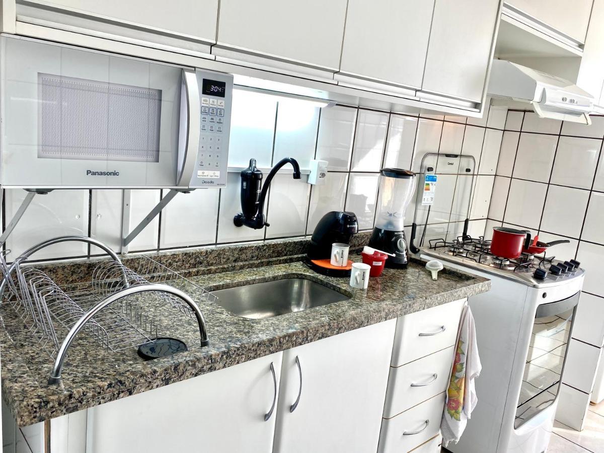 Apto No Centro Perto Do Shopping Com 2 Quartos De Casal Arcond Wifi Fibra Homeoffice E Garagem Em Dourados Zewnętrze zdjęcie