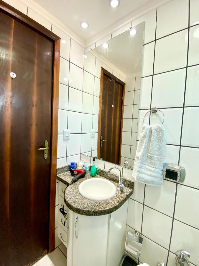 Apto No Centro Perto Do Shopping Com 2 Quartos De Casal Arcond Wifi Fibra Homeoffice E Garagem Em Dourados Zewnętrze zdjęcie