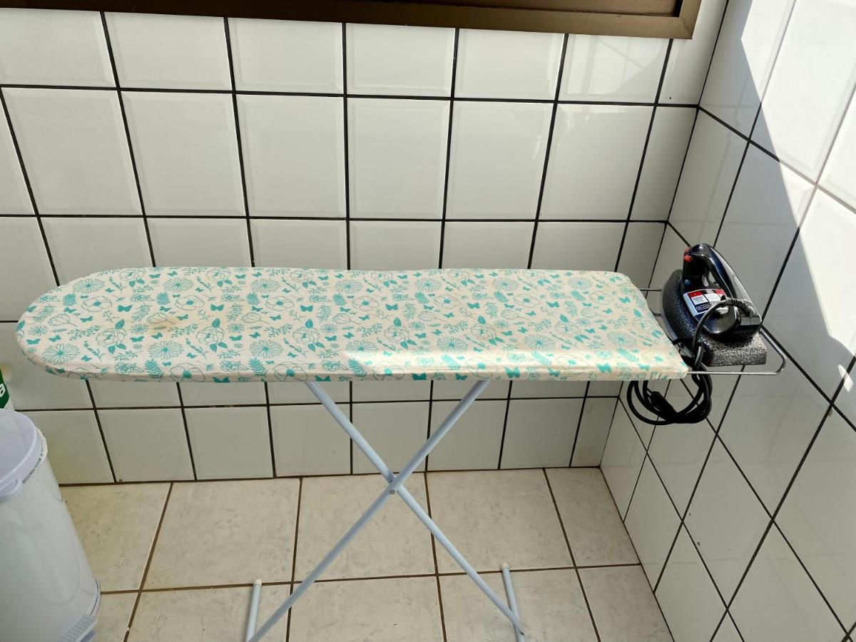 Apto No Centro Perto Do Shopping Com 2 Quartos De Casal Arcond Wifi Fibra Homeoffice E Garagem Em Dourados Zewnętrze zdjęcie